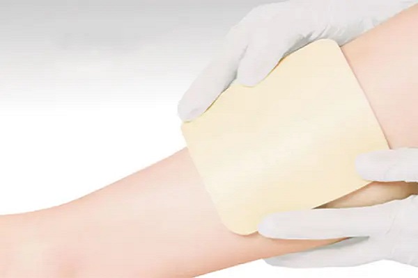 پانسمان مرطوب چیست؟